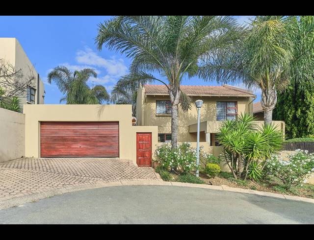 3 BEDROOM TOWNHOUSE SOLD IN NORTH RIDING